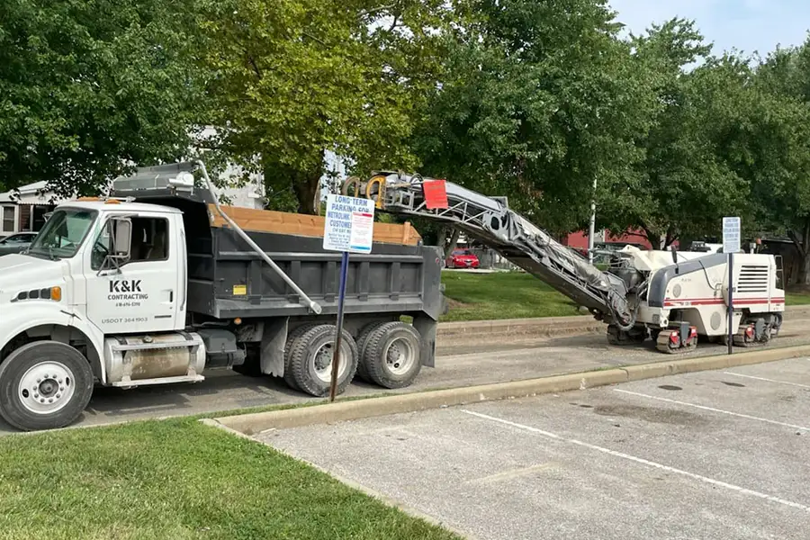 asphalt contractor providing maintenance in the st. louis mo area