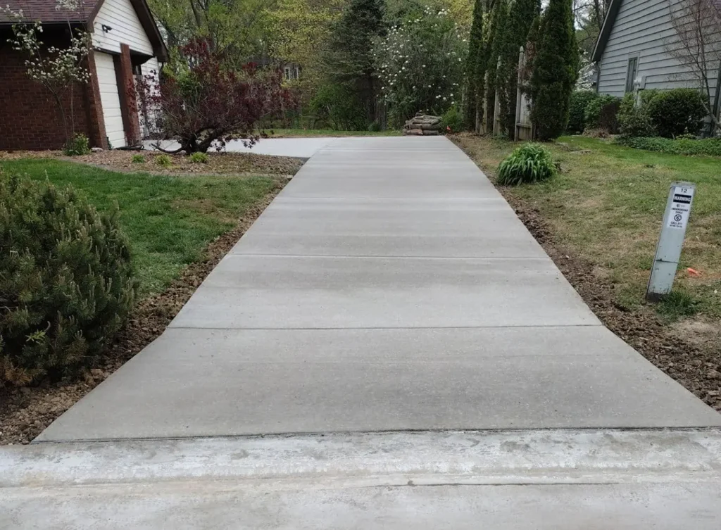 concrete driveway installation contractors near st. louis mo and the metro east